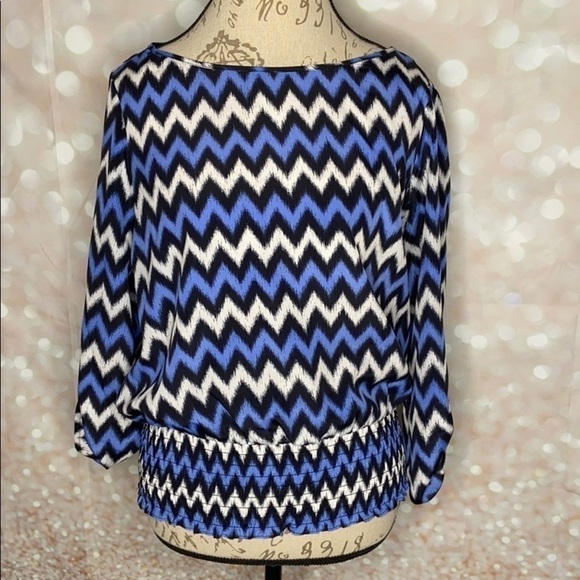 MICHAEL MICHAEL KORS - Chevron-Print Pullover Top - Picture 1 of 8